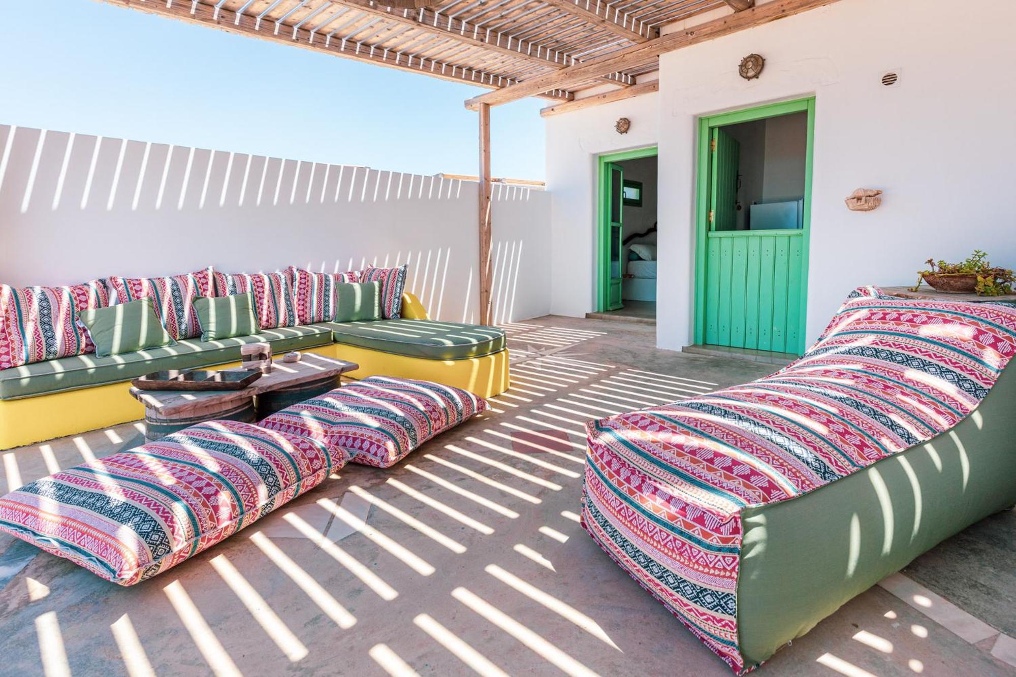 Ailouros Scenic Guest Houses สคินนูสซา ภายนอก รูปภาพ