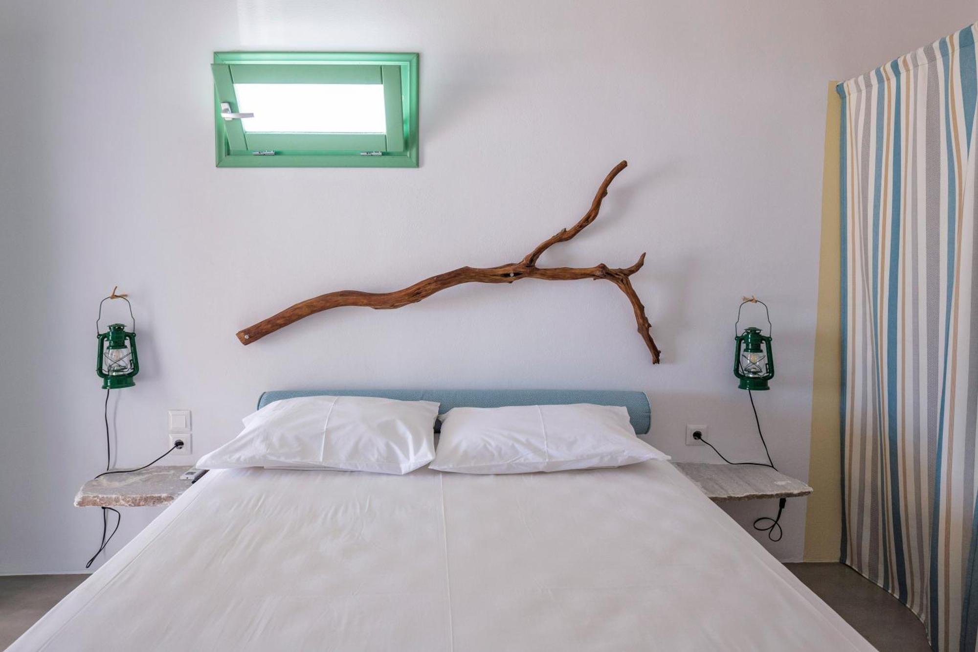 Ailouros Scenic Guest Houses สคินนูสซา ภายนอก รูปภาพ