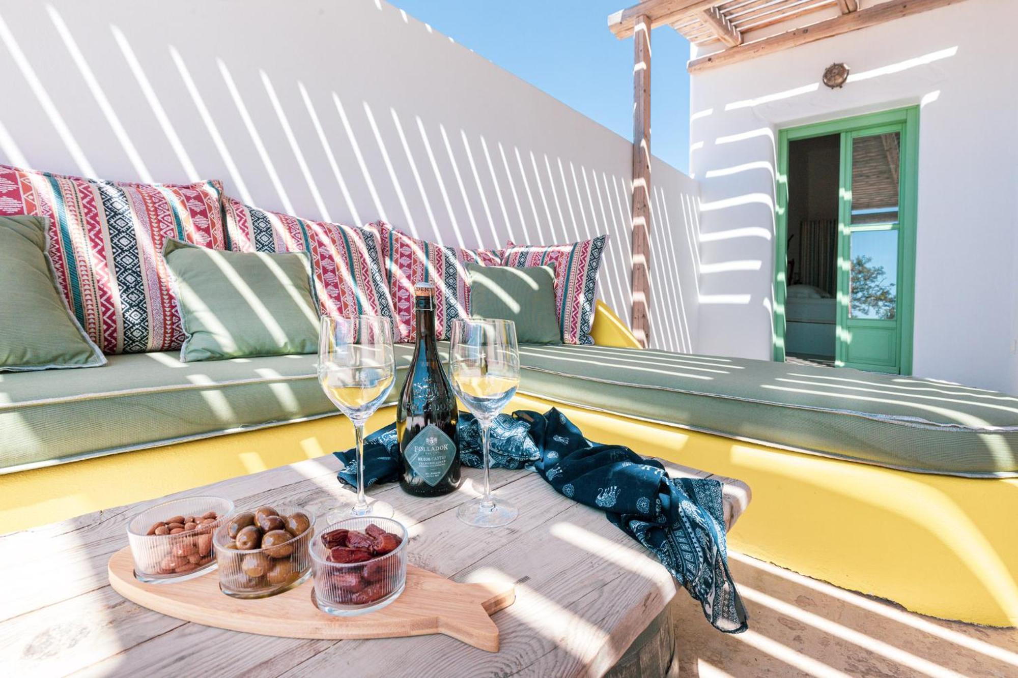 Ailouros Scenic Guest Houses สคินนูสซา ภายนอก รูปภาพ